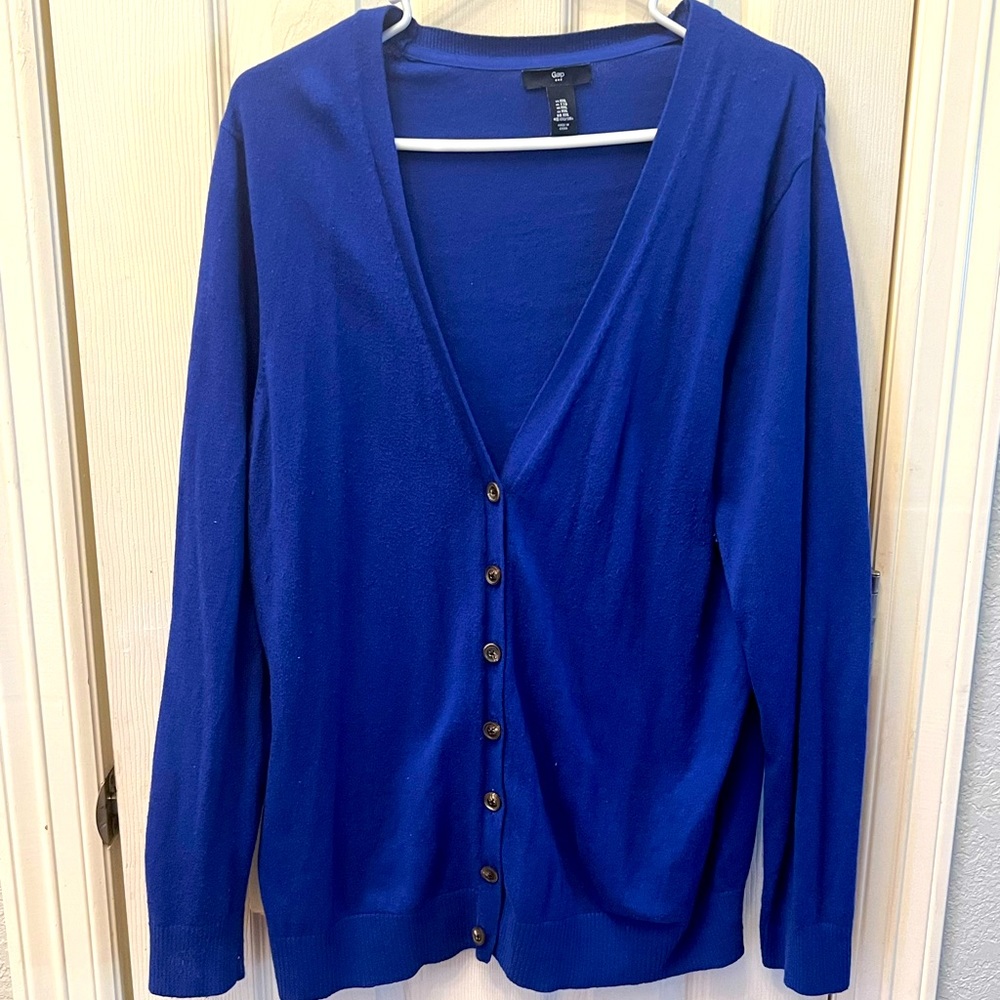 Gap cardigan